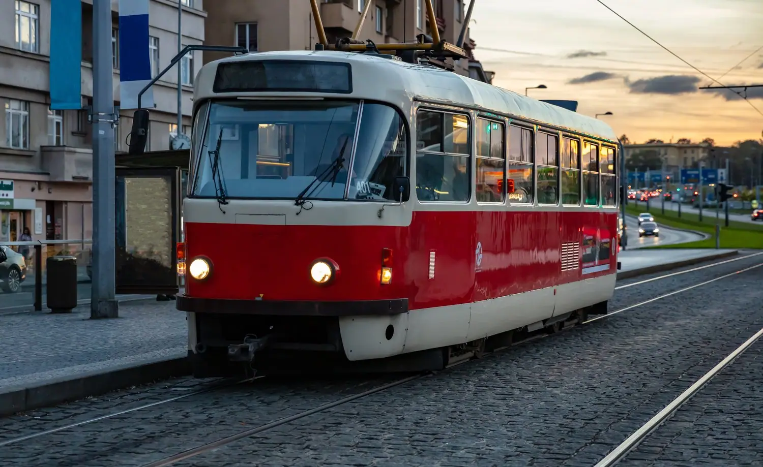 Jak poruszać się komunikacją miejską w Gdańsku: przewodnik dla turystów